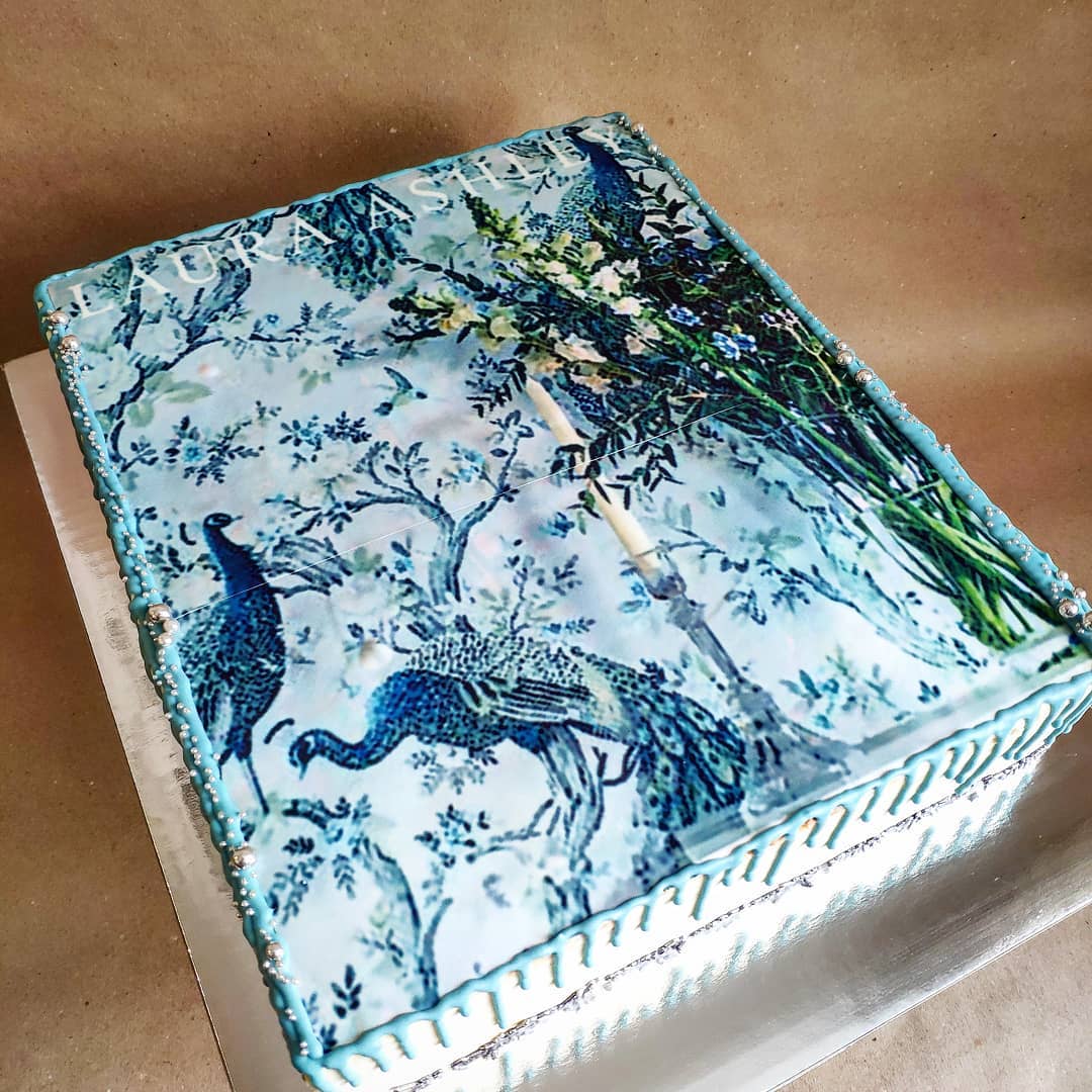 Corporate cake Corporate cake